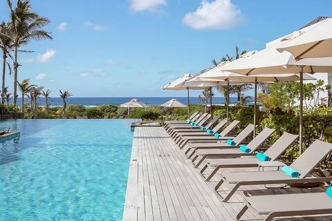 Unbeatable Location! Four Units, Pool, Beachfront!