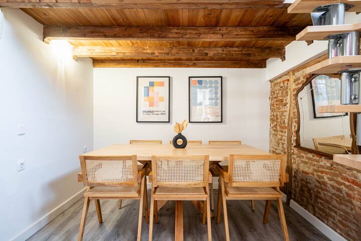 atico en malasaña de alquiler temporal gallery image 4