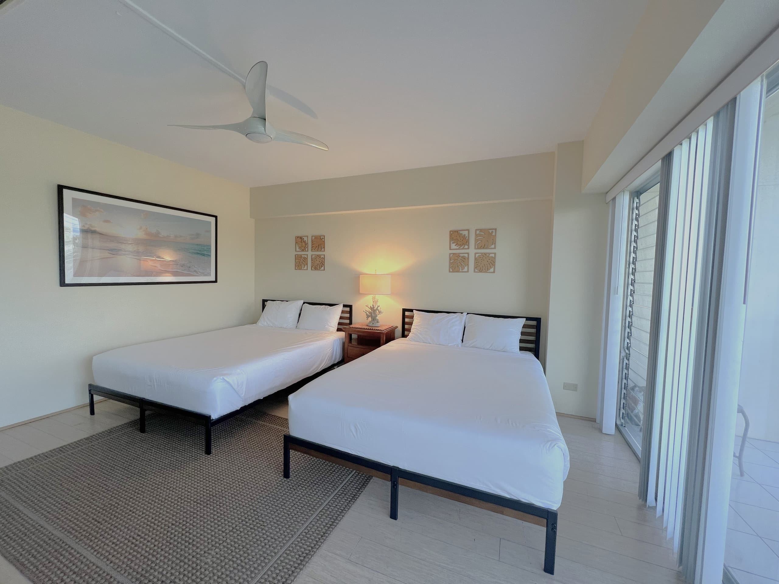 Waikiki Shore 0612 Large room 2Queen - Image 3