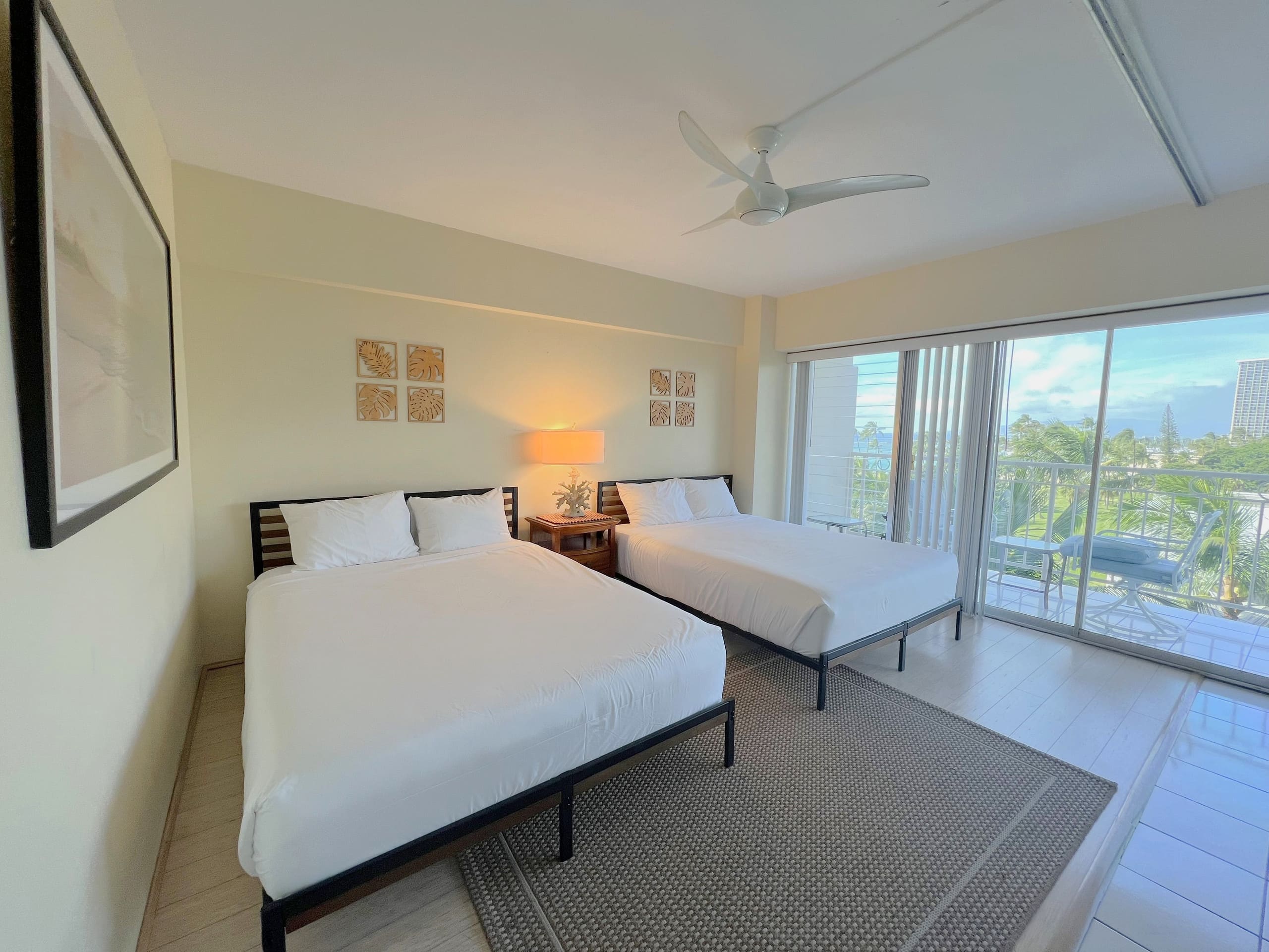 Waikiki Shore 0612 Large room 2Queen - Image 24