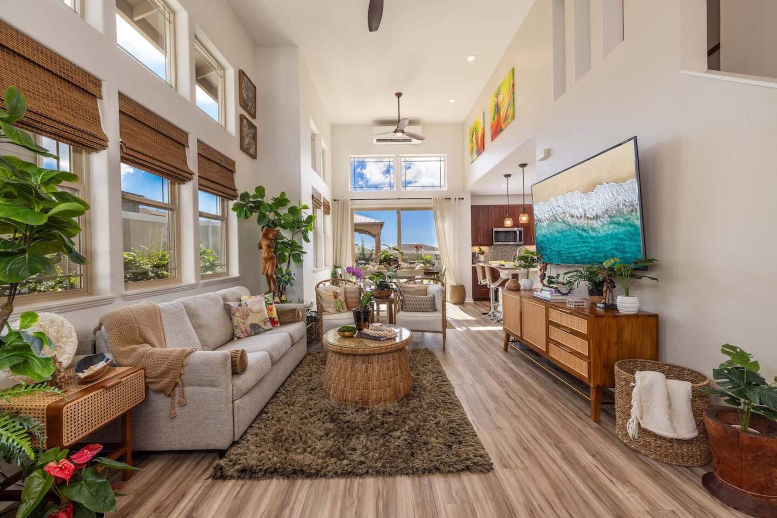 Home in Waianae · ★5.0 · 3 bedrooms · 5 beds · 2.5 baths - Image 1