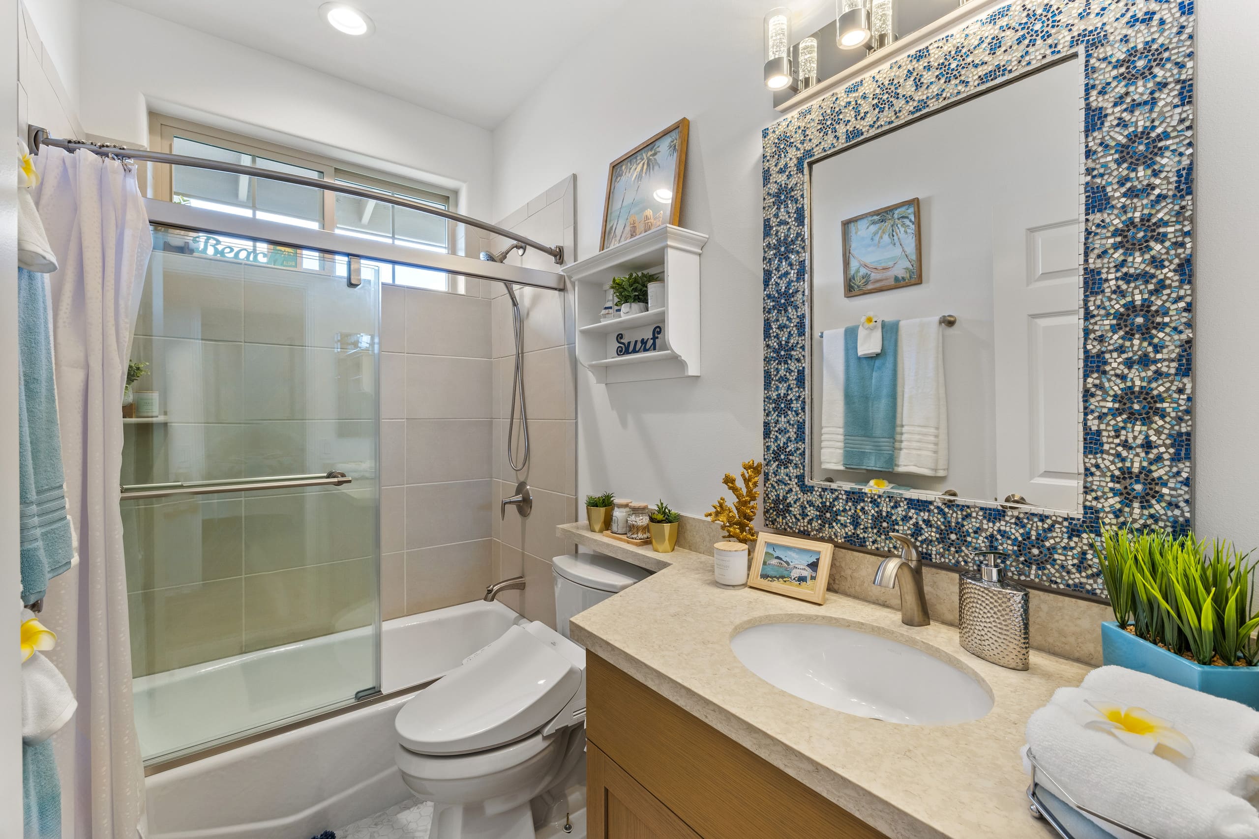 Home in Waianae · ★5.0 · 4 bedrooms · 6 beds · 3.5 private baths - Image 136
