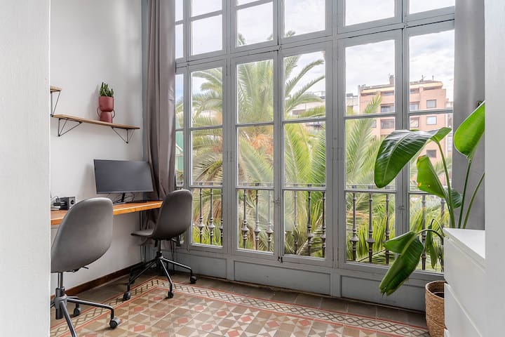 Private Garden in Eixample near Passeig de Gracia