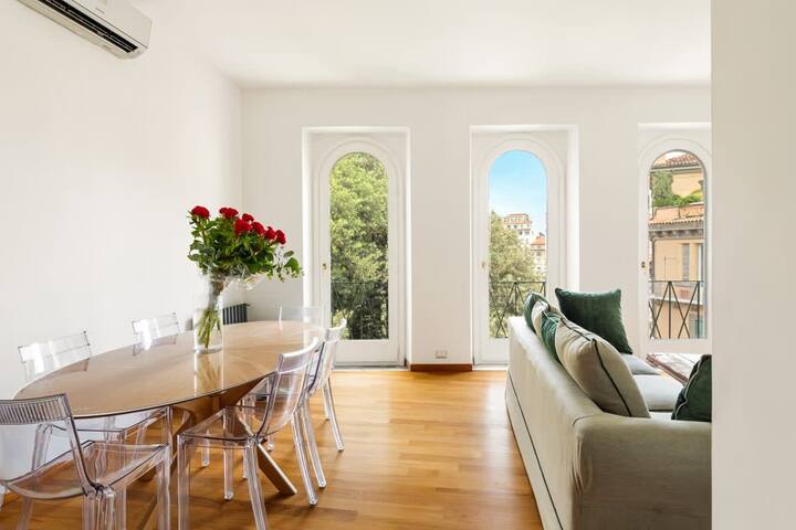 Trilussa Stylish Penthouse by Romeloft gallery image 4