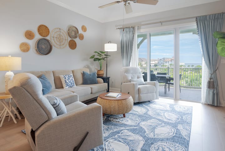 Renovated - 4th Floor Condo #143 With Golf & Ocean - Palm Coast, FL