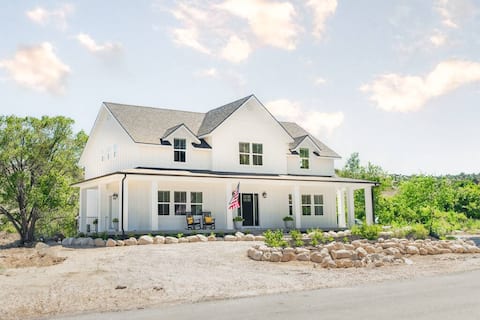 Bryce Canyon Homestead | Peaceful Escape for 8