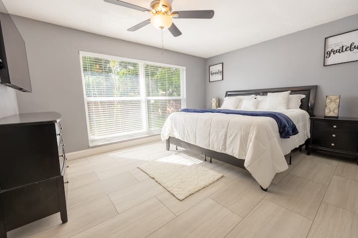 ห้องนอน 1 - ห้องนอนใหญ่