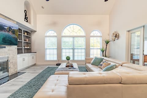 Florida's Finest | Pool & Game Room