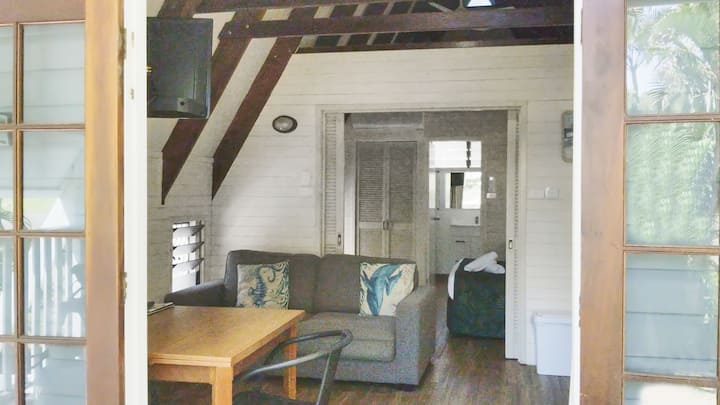Picnic Bay Chalet Unit 2 - Picnic Bay