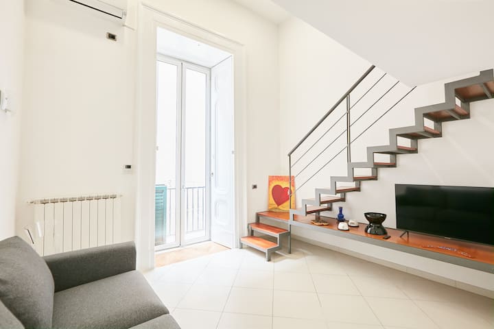Studio Duplex At National Museum - Naples