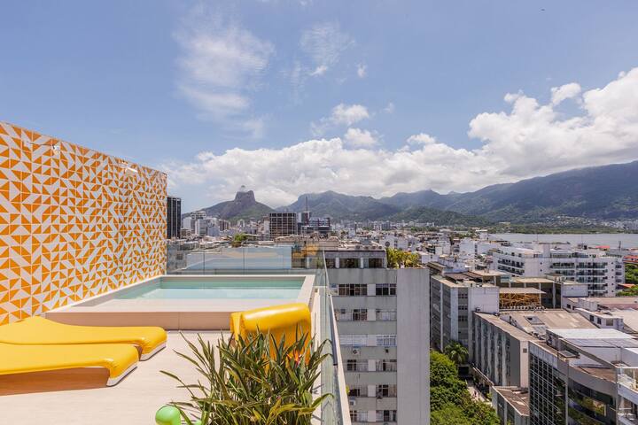 Rio022 – Luxury penthouse with pool and views in I gallery image 2