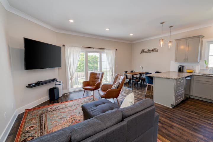 Cumberland Emerald | Walk To Dining - Hendersonville, TN