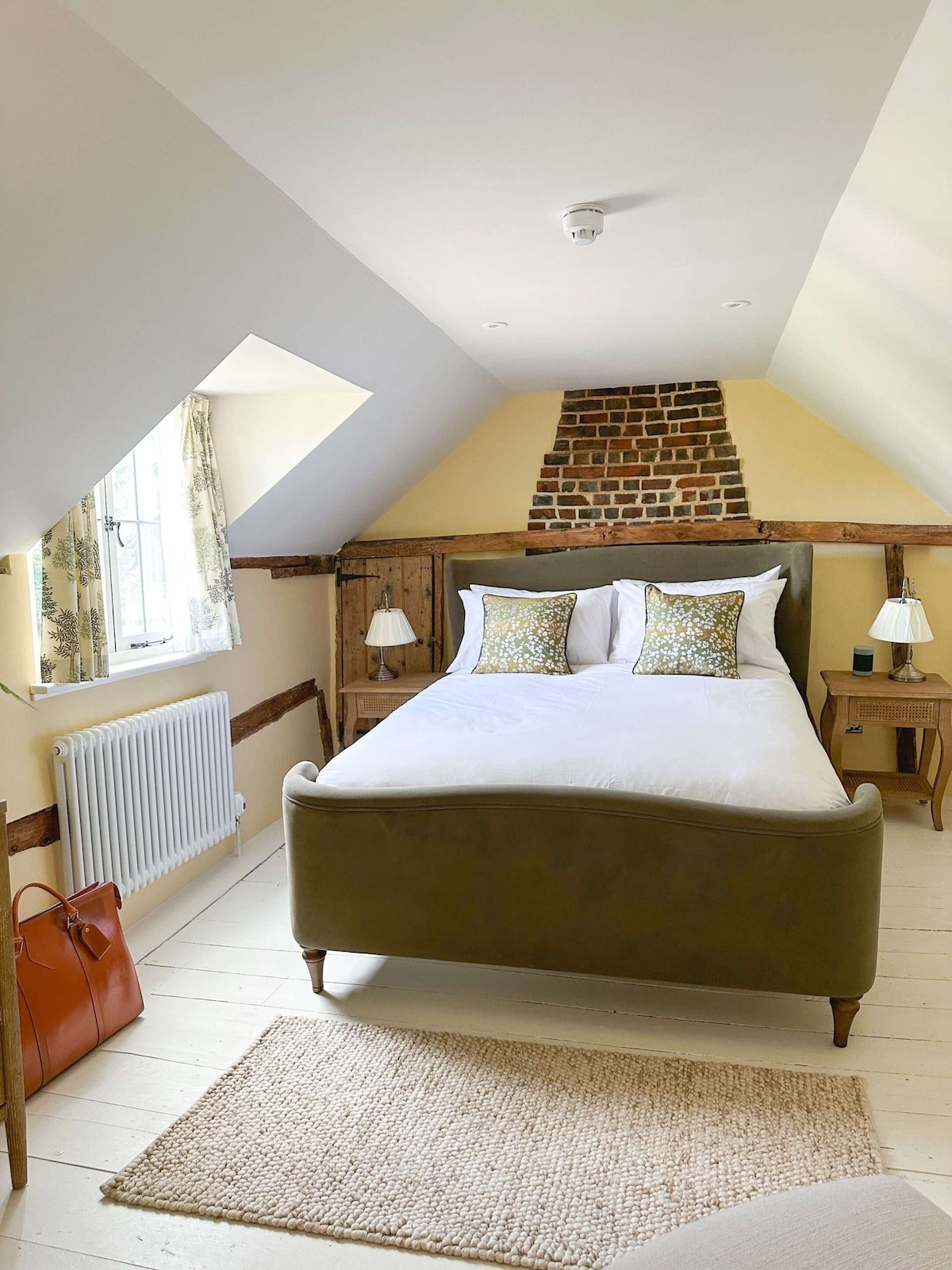 The D'Anjou Suite at The Pear Tree Inn