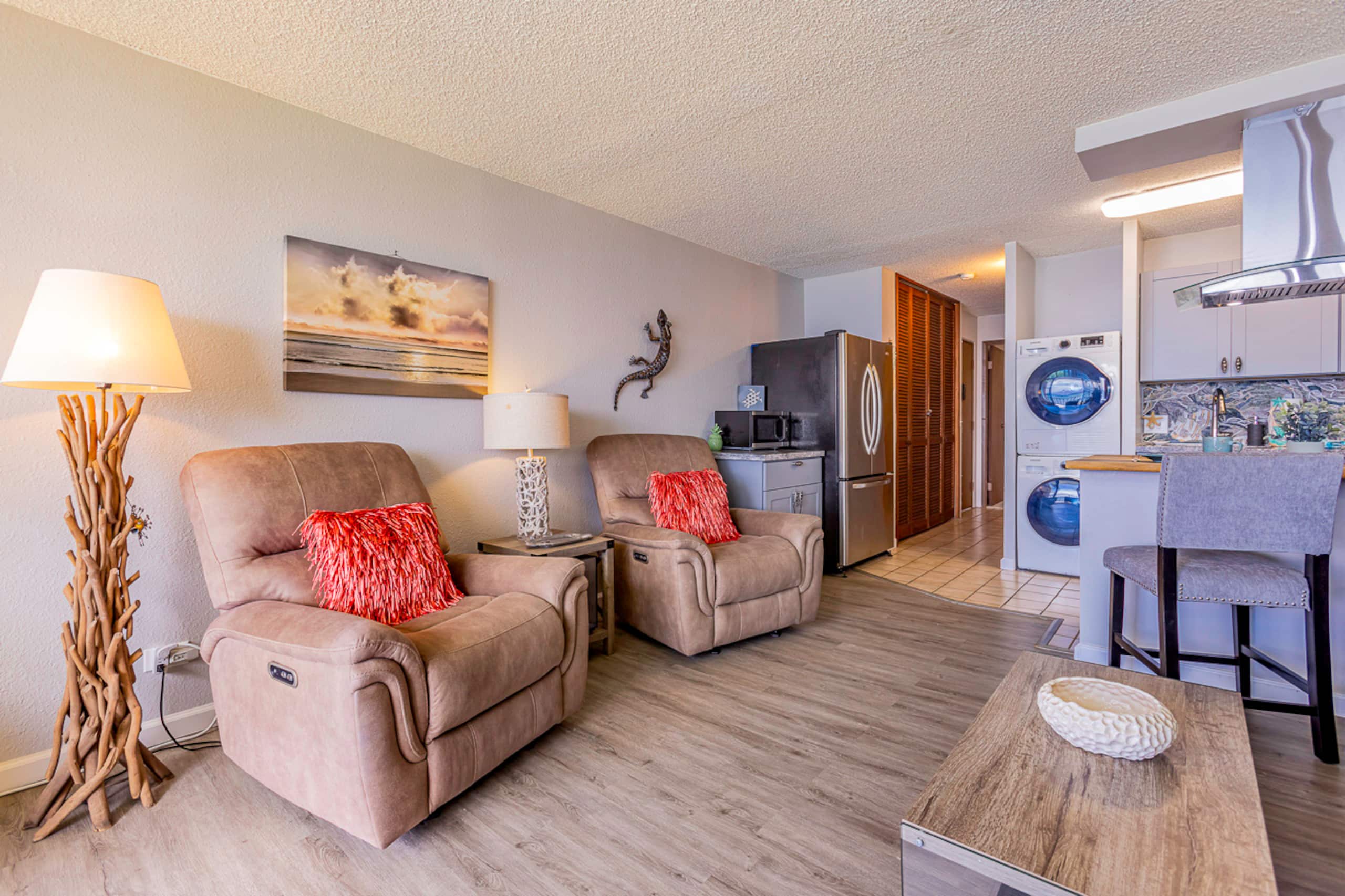 Condo in Wailuku · ★4.43 · 1 bedroom · 1 bed · 1 bath - Image 14