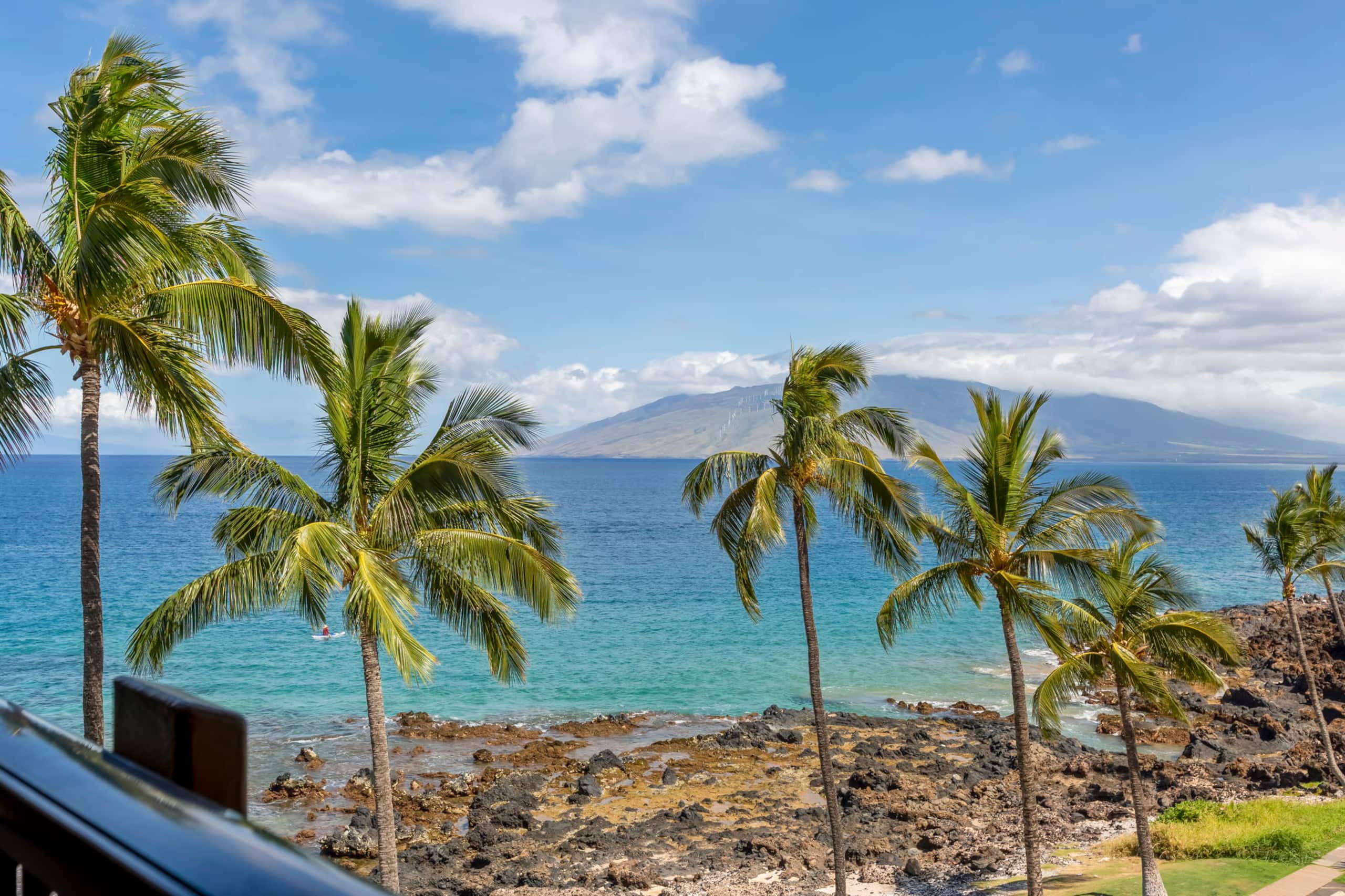 Condo in Kihei · ★4.92 · 2 bedrooms · 3 beds · 2 baths - Image 5