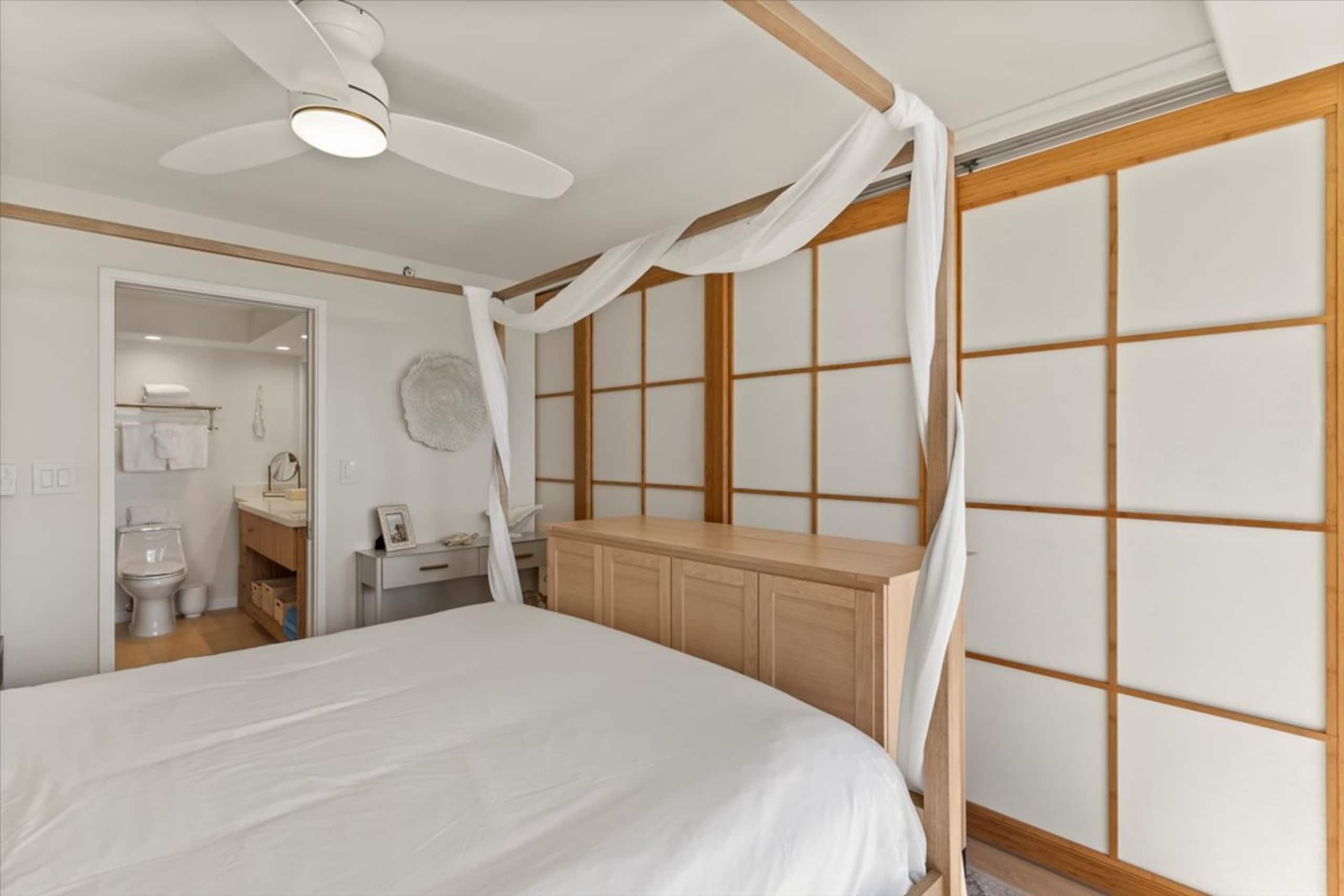 Condo in Kihei · ★4.92 · 2 bedrooms · 3 beds · 2 baths - Image 18