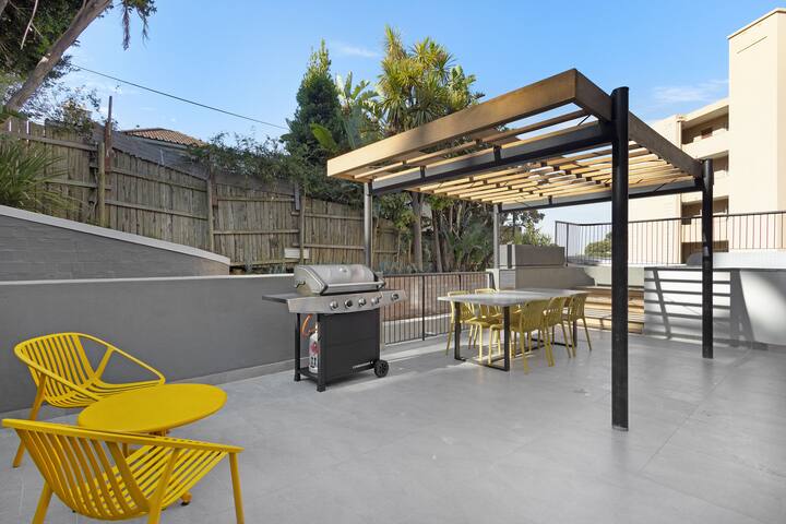 The Cedar Unit 105 gallery image 5