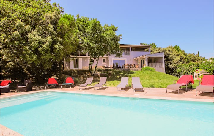 Pet Friendly Home In Suze-la-rousse - Saint-Paul-Trois-Châteaux