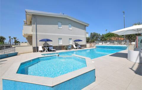 Nice home in Nocera Terinese with WiFi
