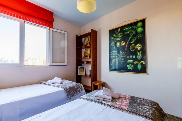 საძინებელი 1