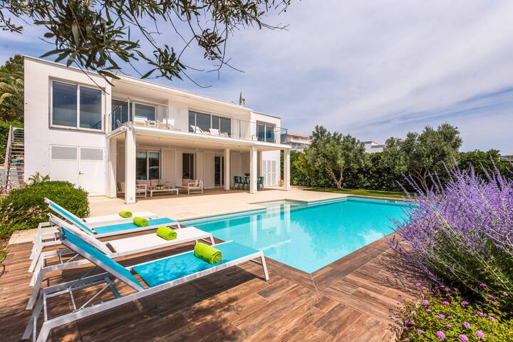 Villa Sarah gallery image 2