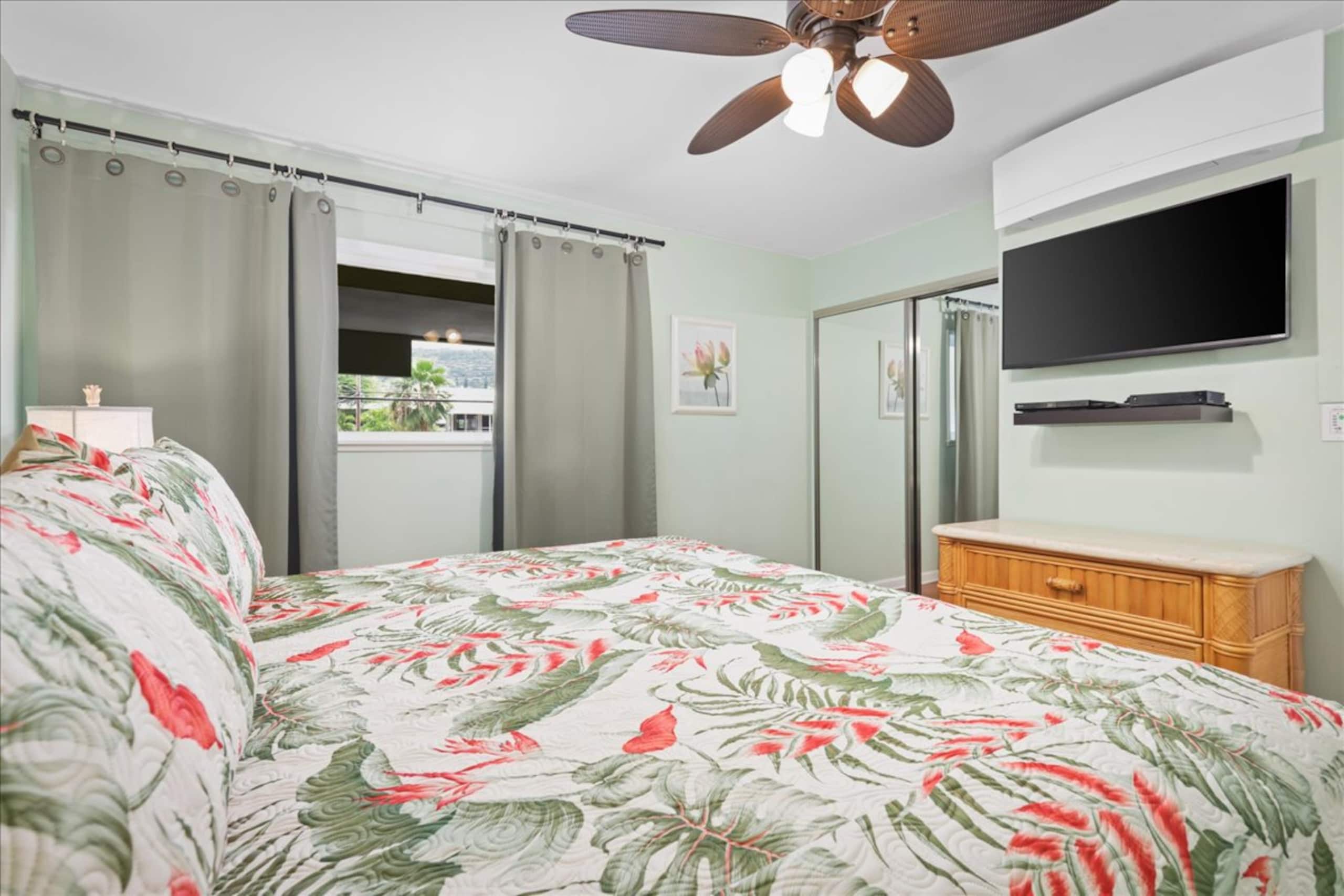 Condo in Kailua-Kona · ★4.87 · 2 bedrooms · 2 beds · 2 baths - Image 13