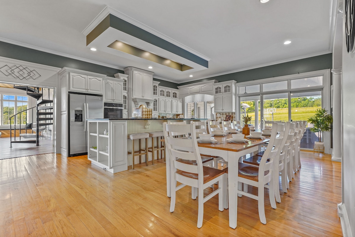 House Rent 8k 8K Sq ft | 5 Private Suites | Hot Tub | Game Room - Houses for Rent in ...