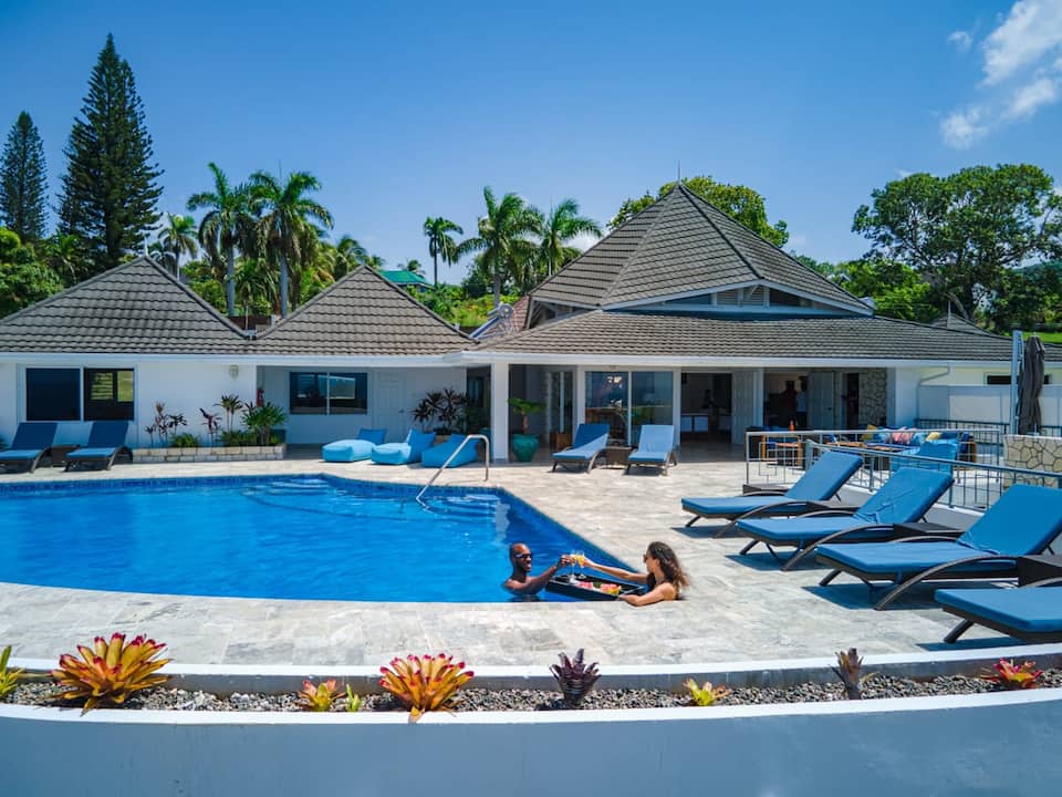 Top-earning Airbnb listing in St. James Parish, 7 bedrooms