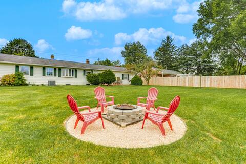 1 Mi to Hersheypark: Home w/ Patio in Hershey!