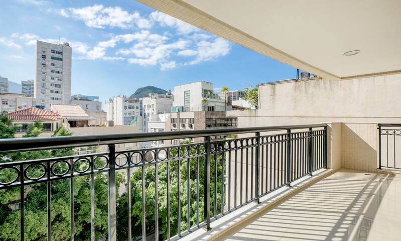 Tabas | Incrível apê na Praia de Ipanema | IP0062 gallery image 5