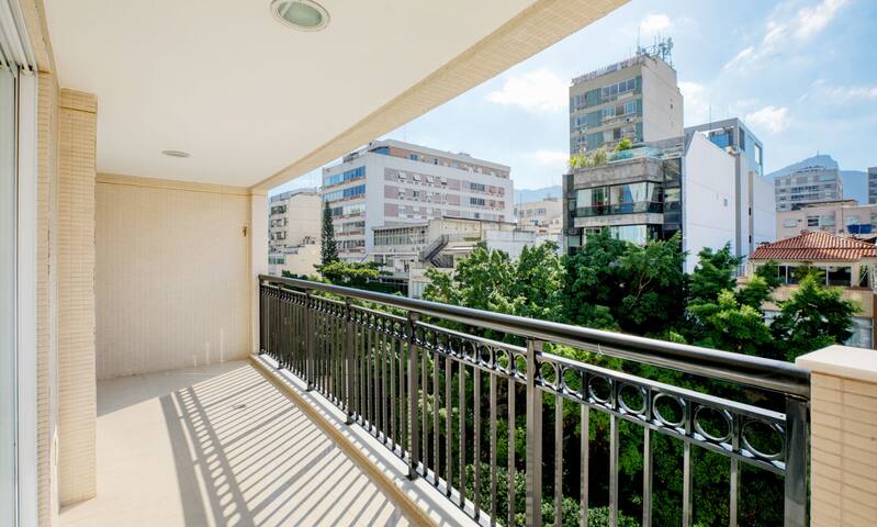 Tabas | Incrível apê na Praia de Ipanema | IP0062 gallery image 4