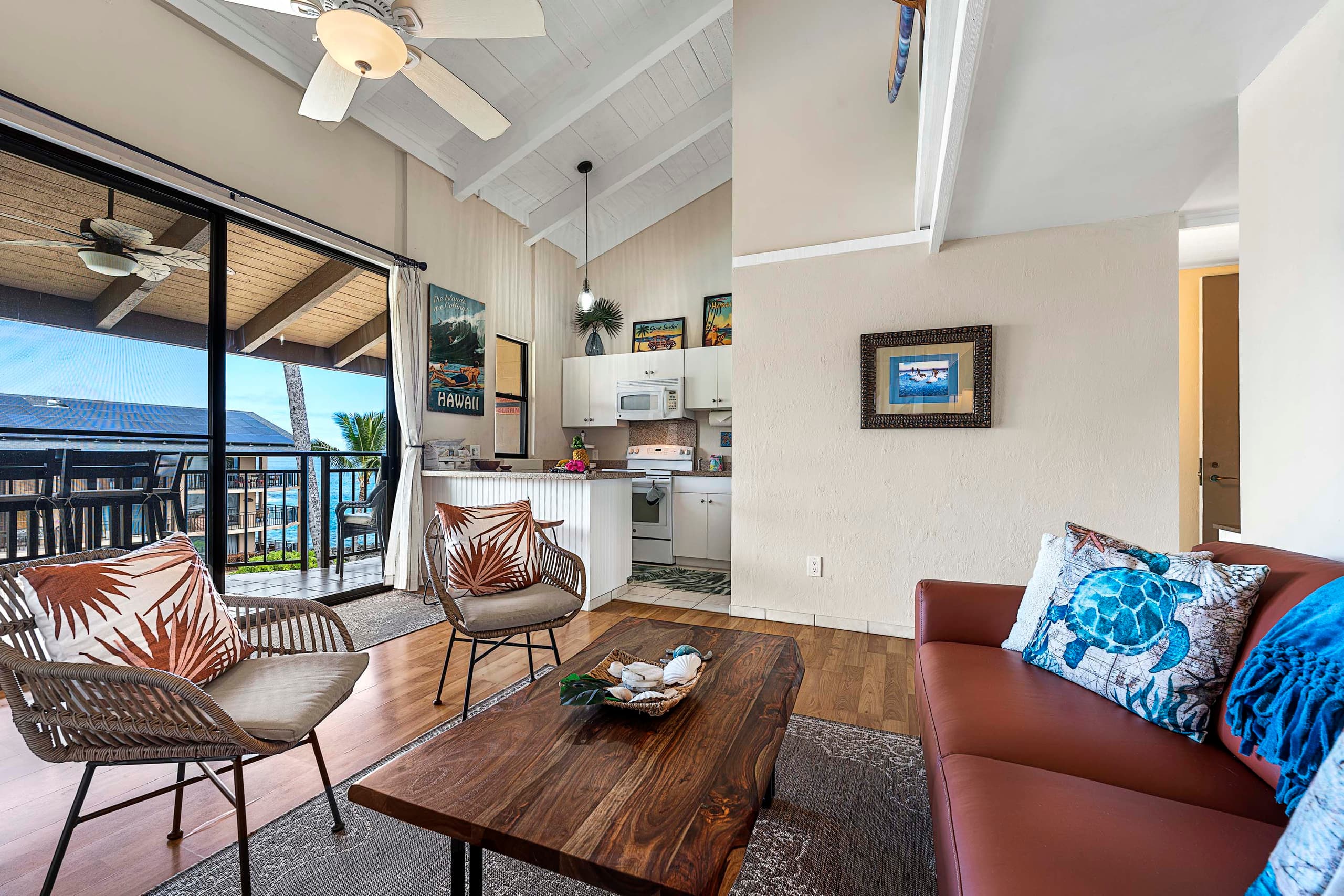 Condo in Kailua-Kona · ★4.91 · 1 bedroom · 3 beds · 1 bath - Image 6