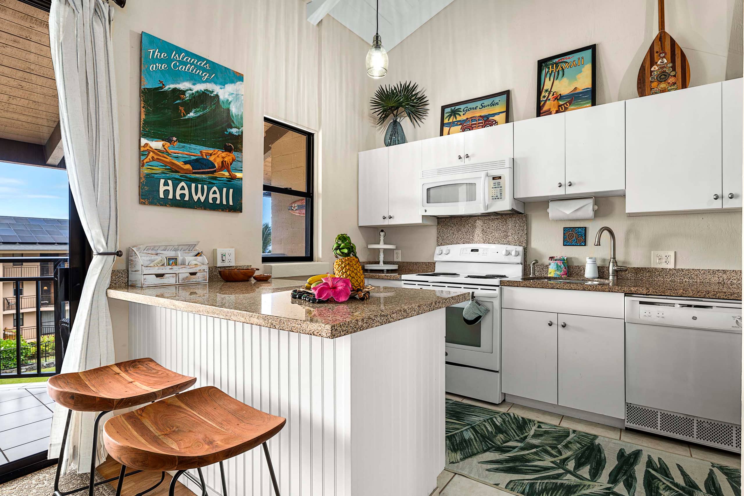 Condo in Kailua-Kona · ★4.91 · 1 bedroom · 3 beds · 1 bath - Image 4