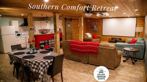 Southern Comfort Retreat with a private hot tub!