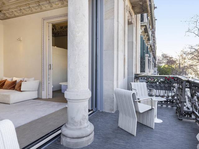 El Palauet Royal Suites – Grand Suite Josep gallery image 5