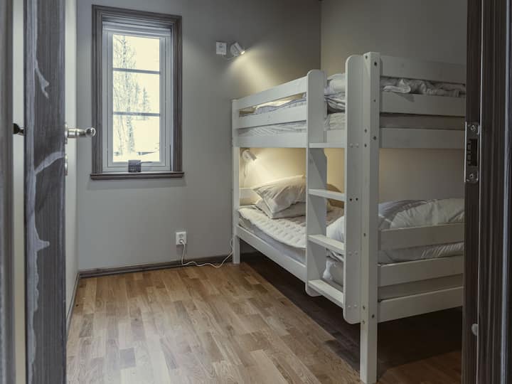 غرفة النوم 2