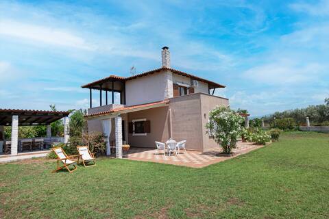 Alex & Billy House by RentalsPro Services