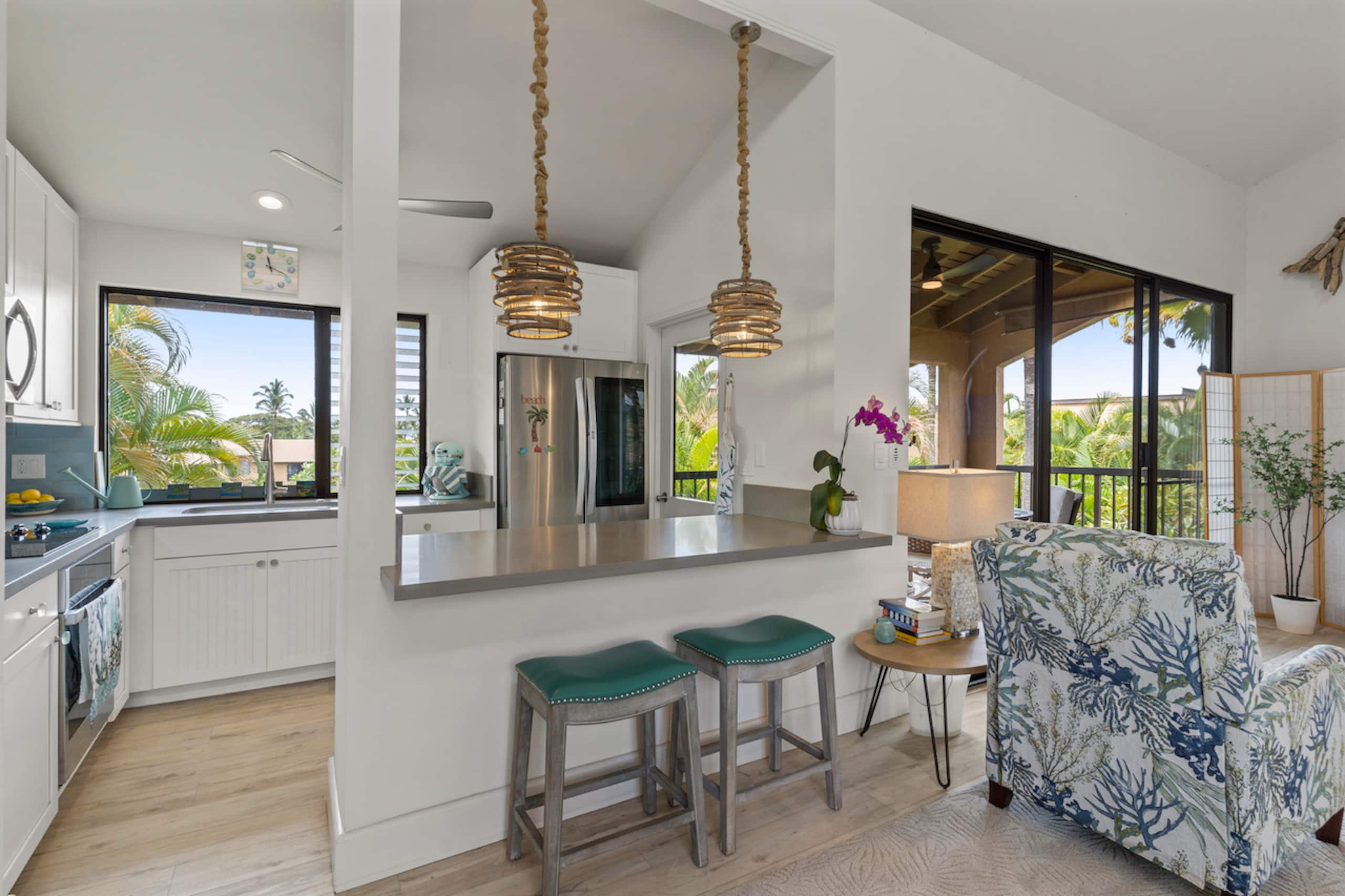 Condo in Kihei · ★4.92 · 1 bedroom · 2 beds · 2 baths - Image 13