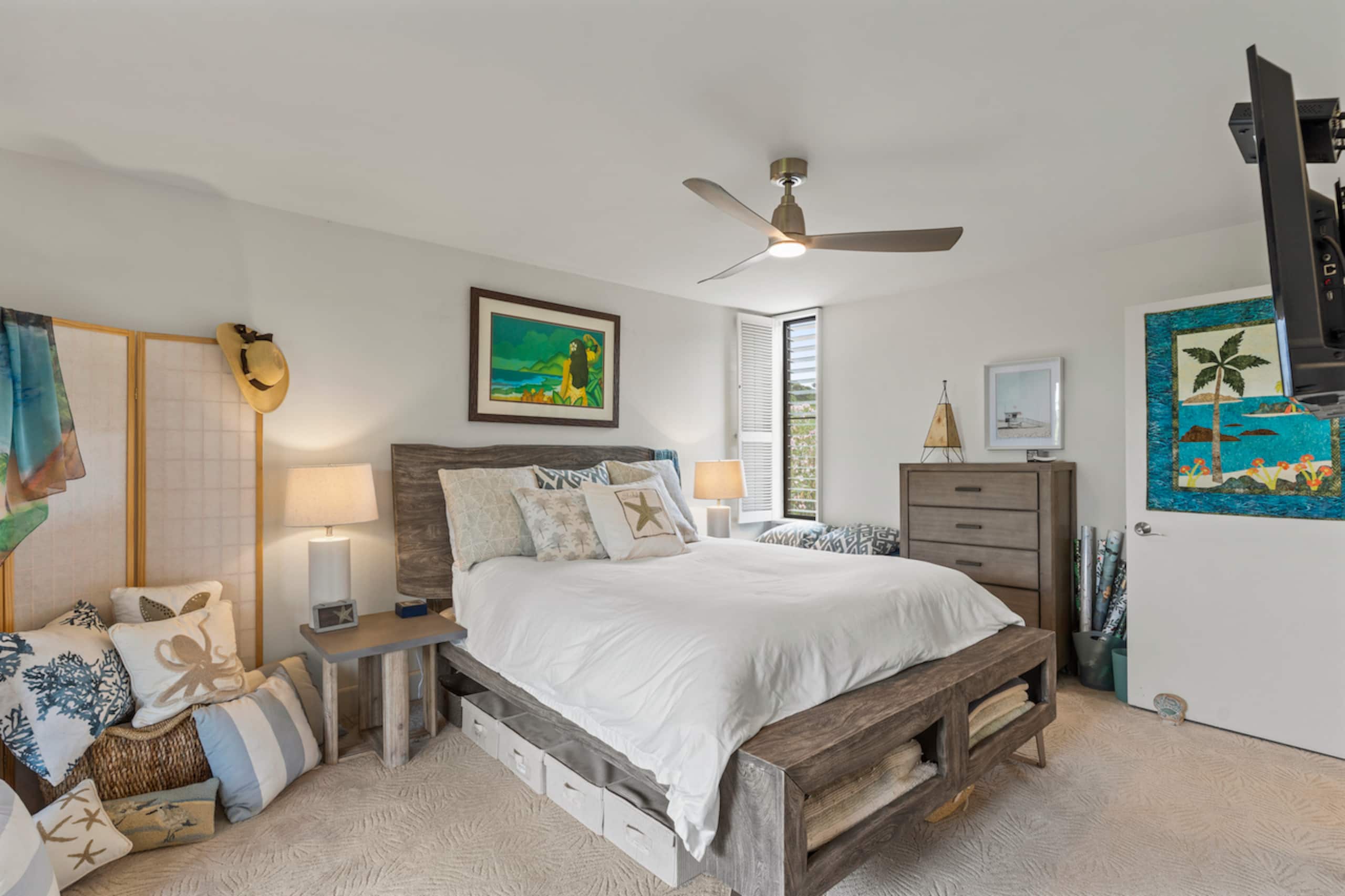Condo in Kihei · ★4.92 · 1 bedroom · 2 beds · 2 baths - Image 18