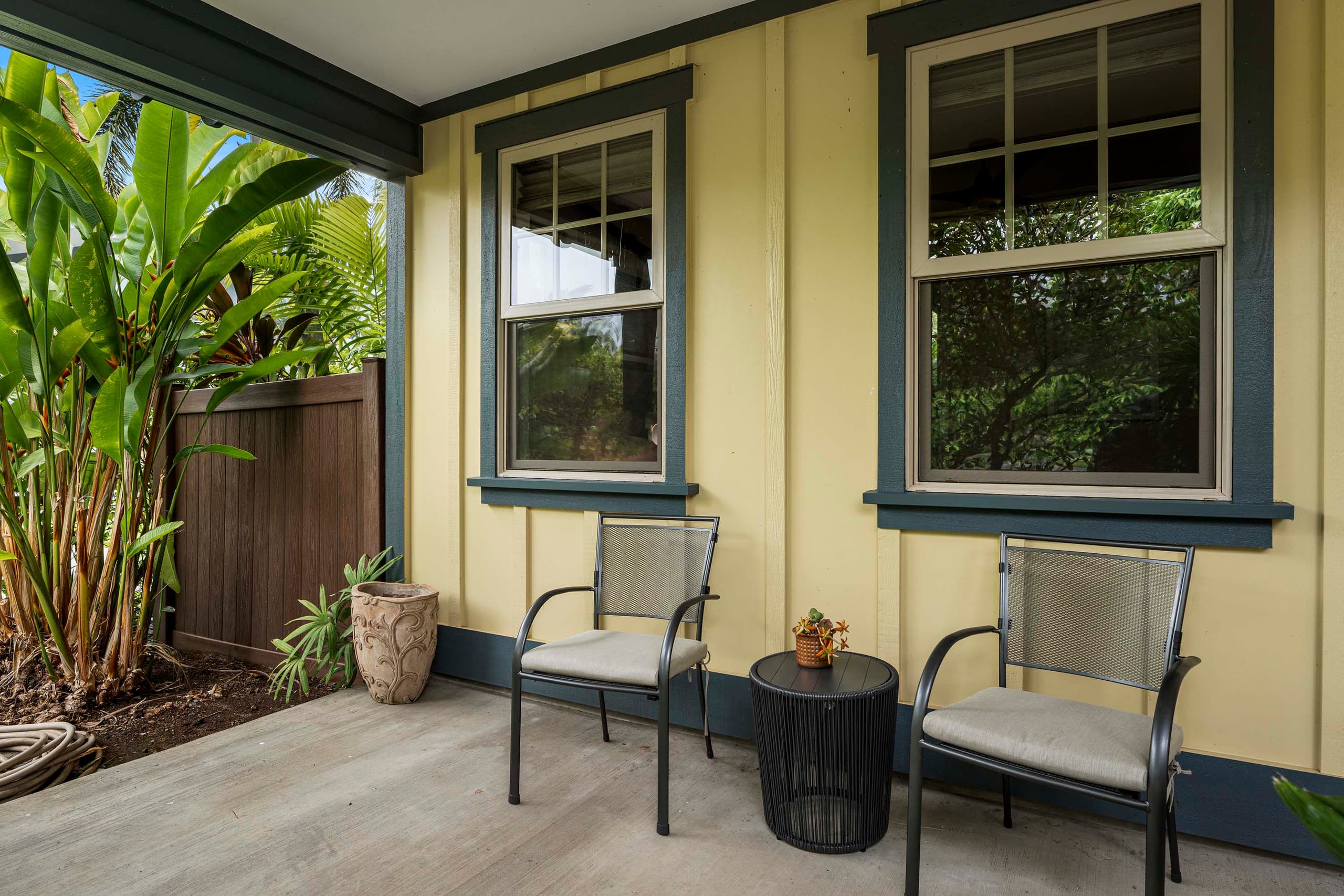 Home in Kailua-Kona · ★4.92 · 3 bedrooms · 6 beds · 3 baths - Image 43