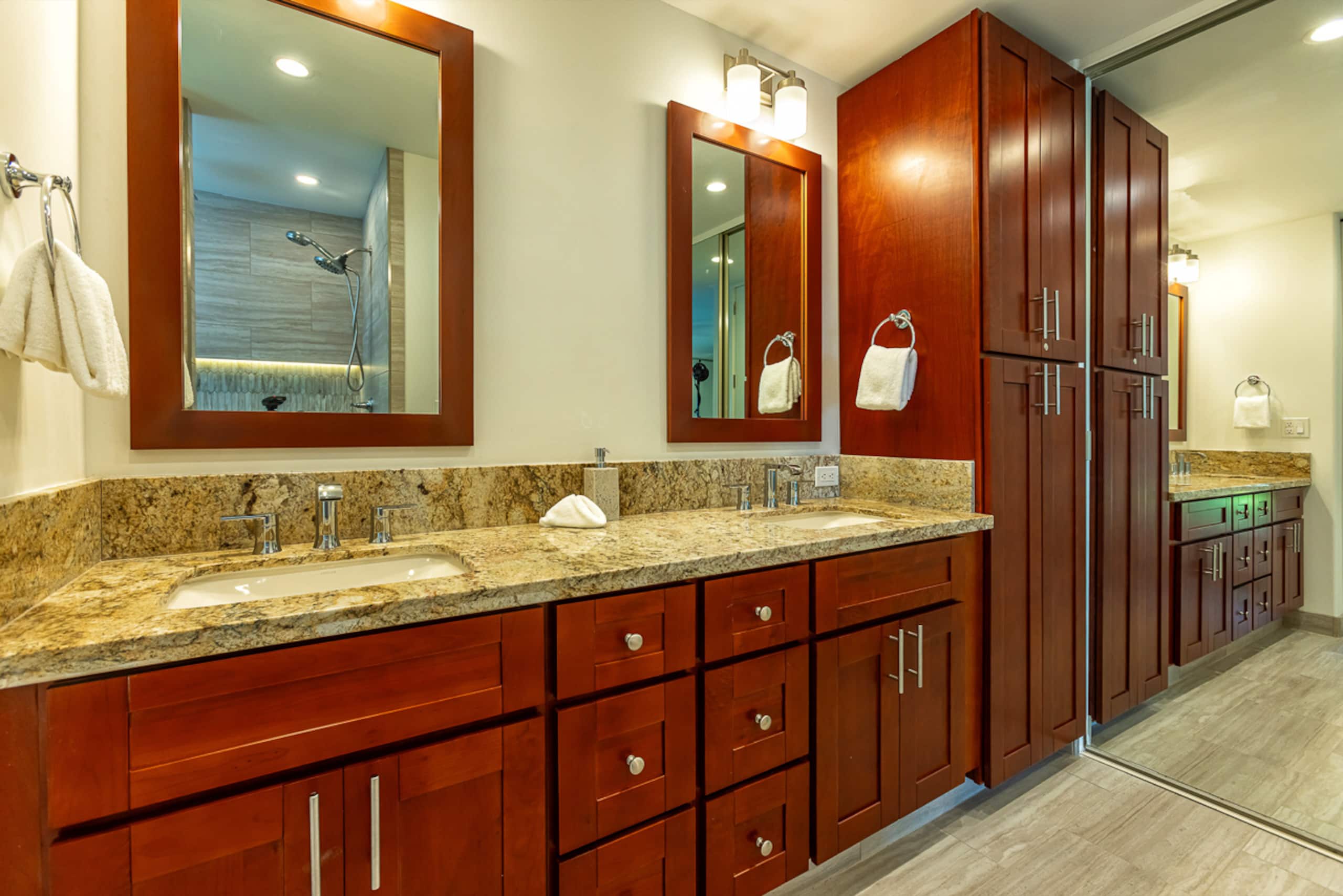 Condo in Wailea · ★4.83 · 2 bedrooms · 2 beds · 2 baths - Image 28