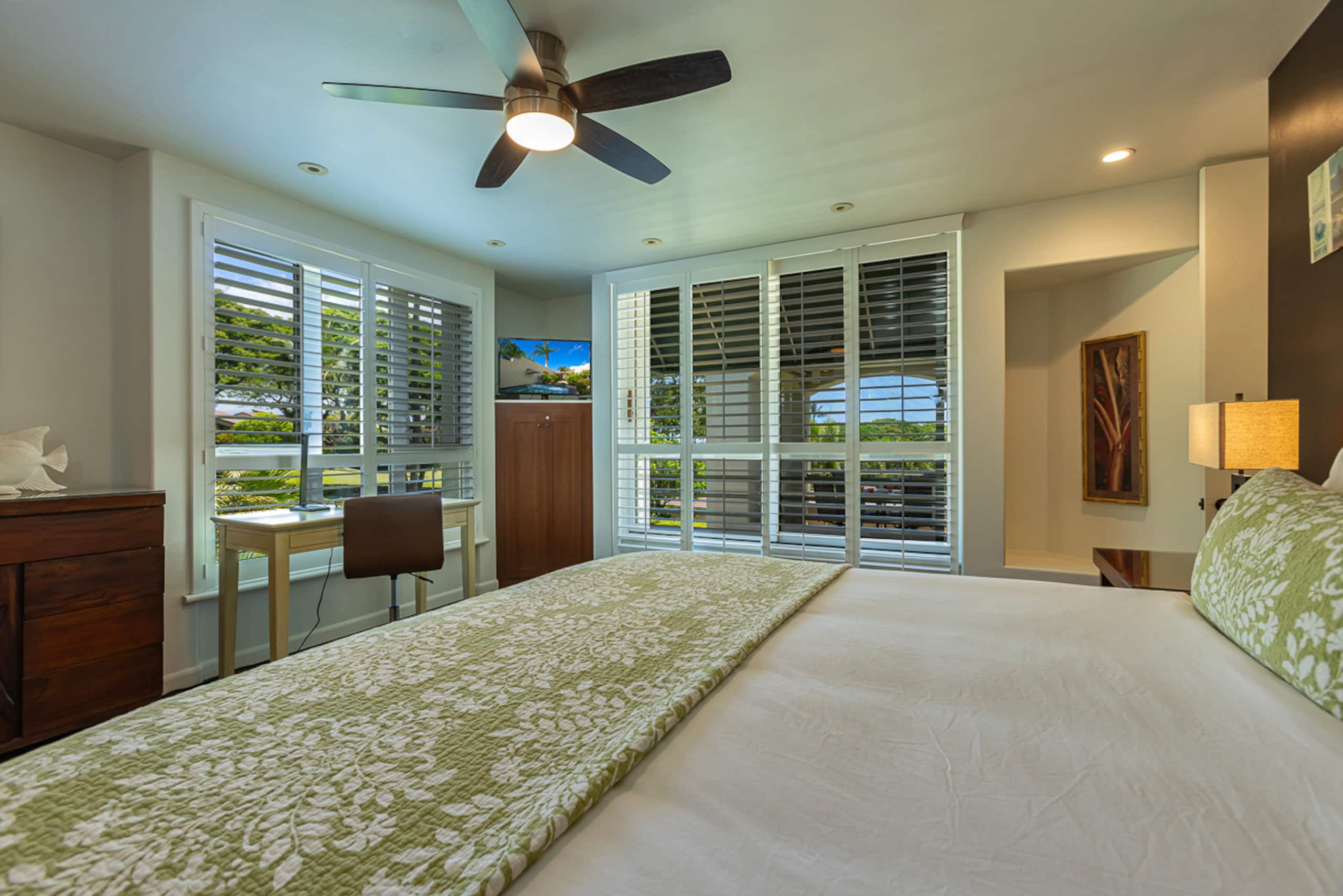 Condo in Wailea · ★4.83 · 2 bedrooms · 2 beds · 2 baths - Image 20