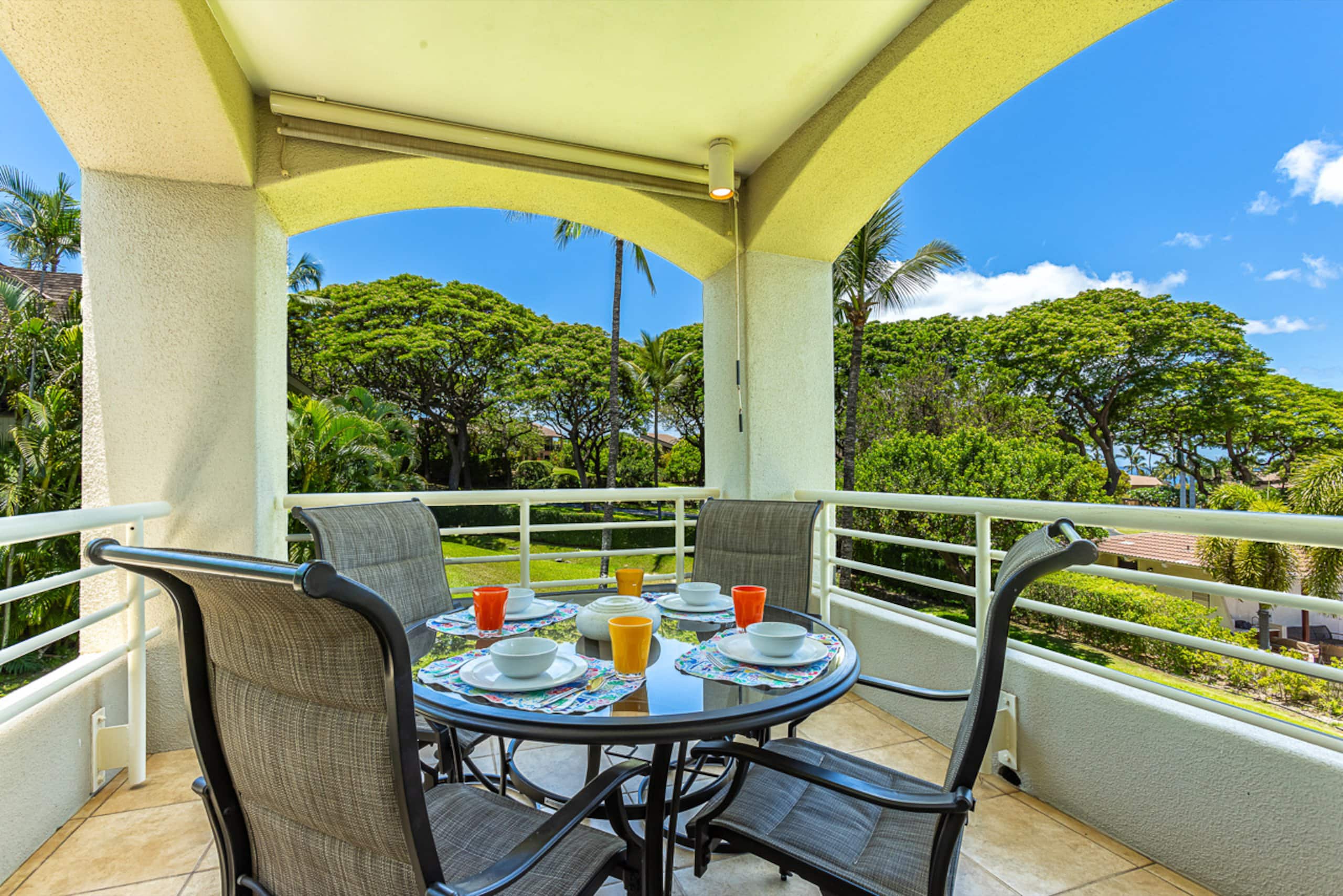Condo in Wailea · ★4.83 · 2 bedrooms · 2 beds · 2 baths - Image 1