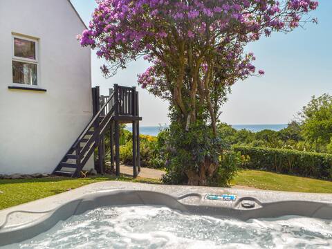 Seaview Cottage - UK44707