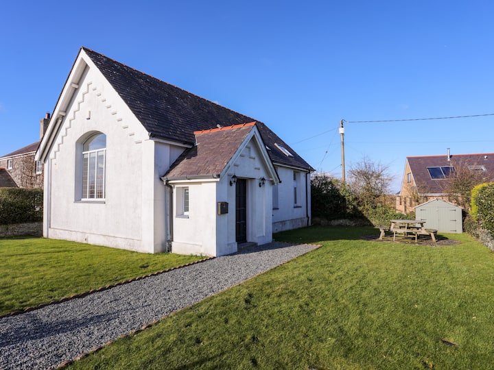 Capel Hermon - Rhosneigr