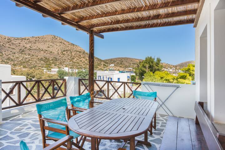 Dendrinos House gallery image 4