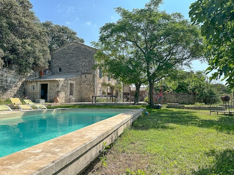 Mas des lavandes, enclosed private pool.