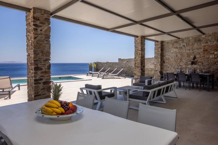 Aegean Whispers Sea Front Villa in Tinos gallery image 5