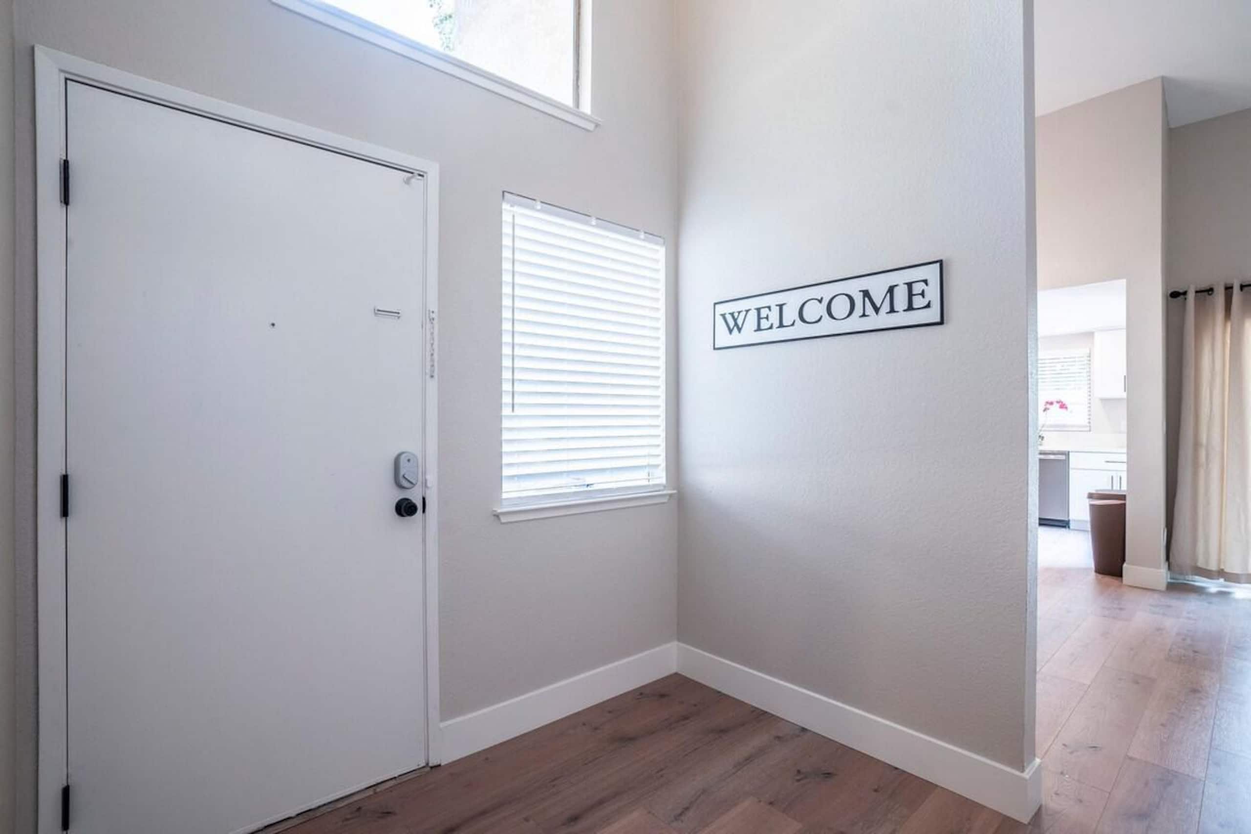 Charming Sacramento Home Near Downtown & I-80 - Photo 21