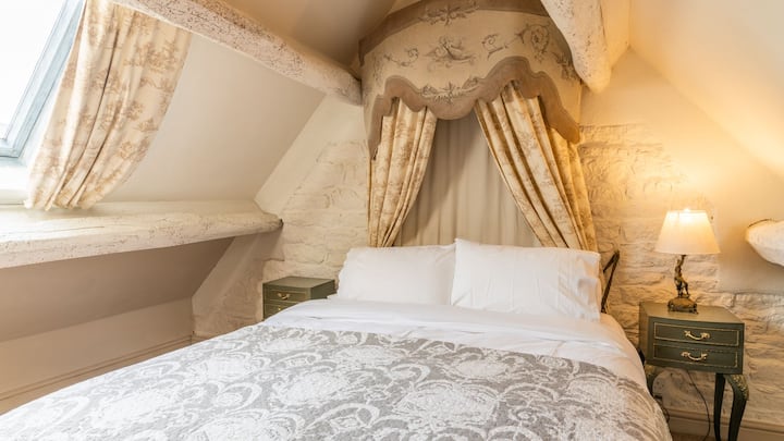 Dhoma e gjumit pesë, vilë fshati Sixpenny, Bolthole Retreats